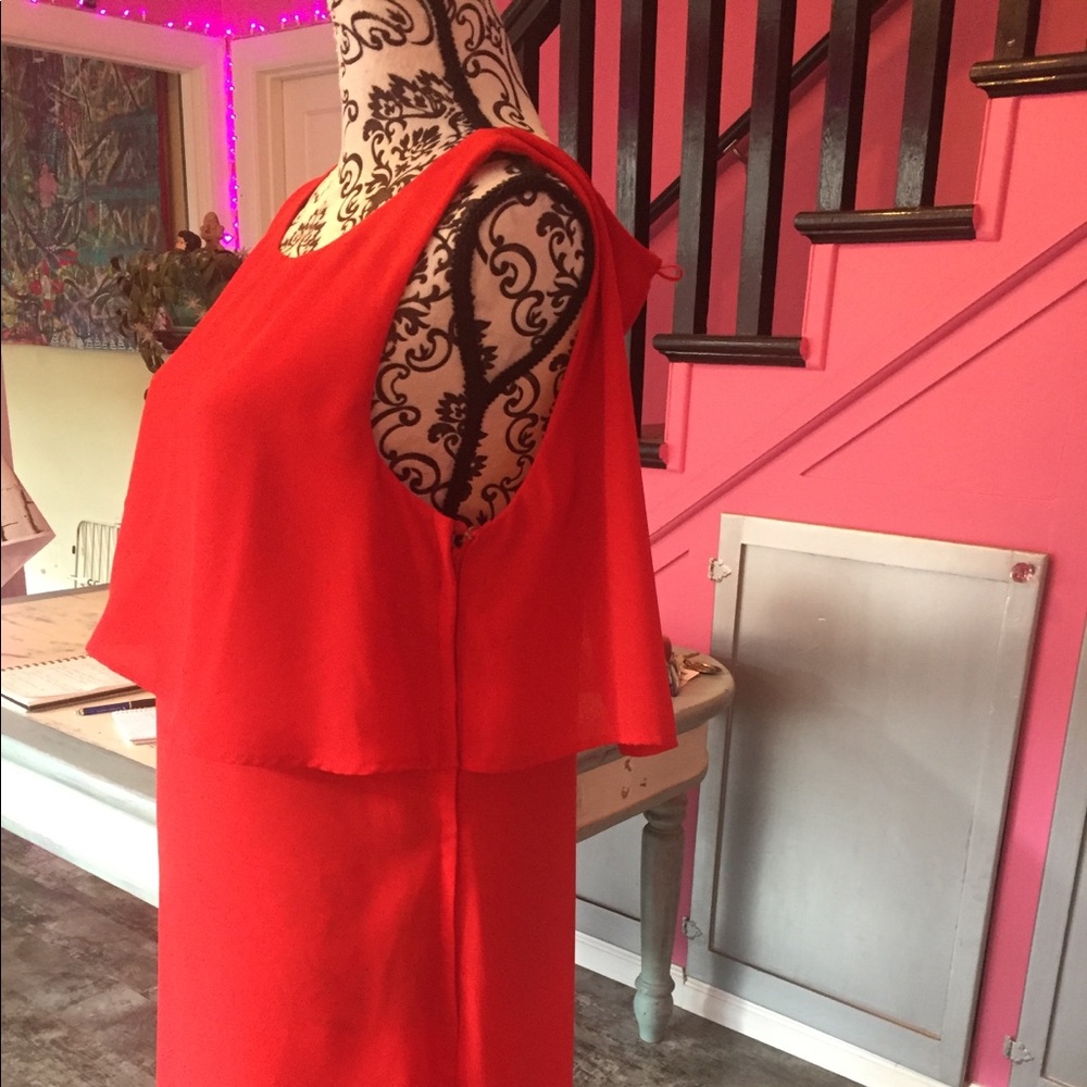 Dress - Picture 3 of 3